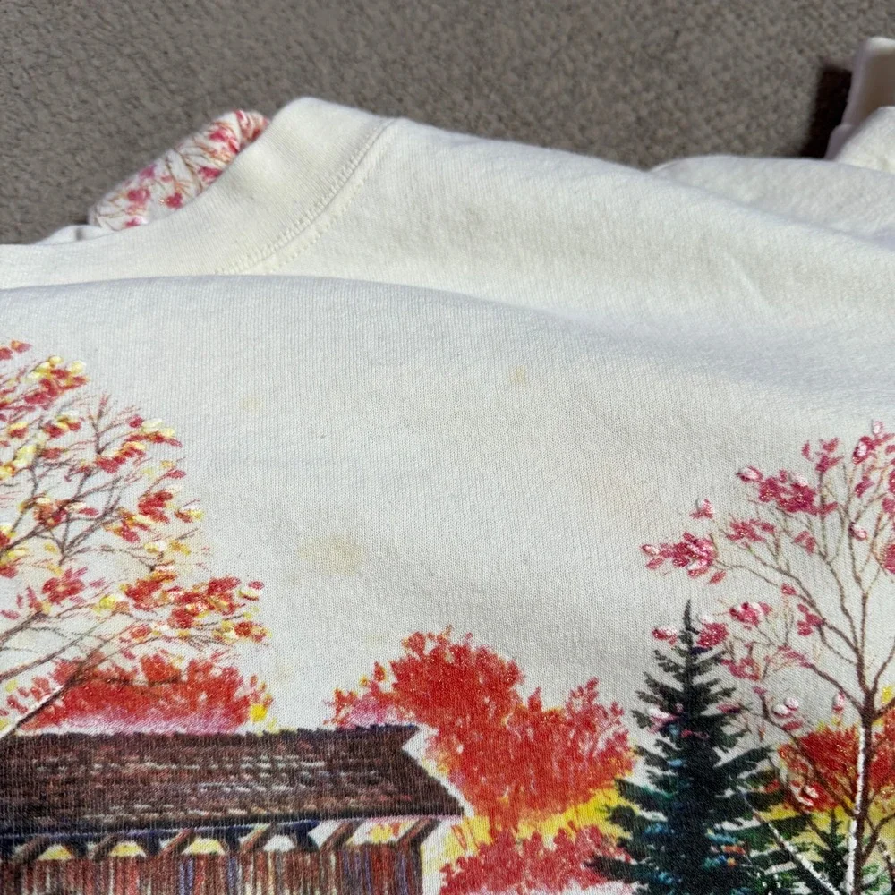Vintage 1990s Nature Scene Deer Covered Bridge Sweatshirt Cream XL